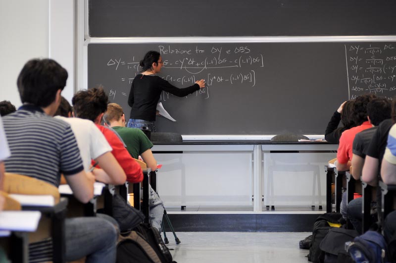 Ancora alla ricerca di docenti: prova ad inviare la tua MAD!